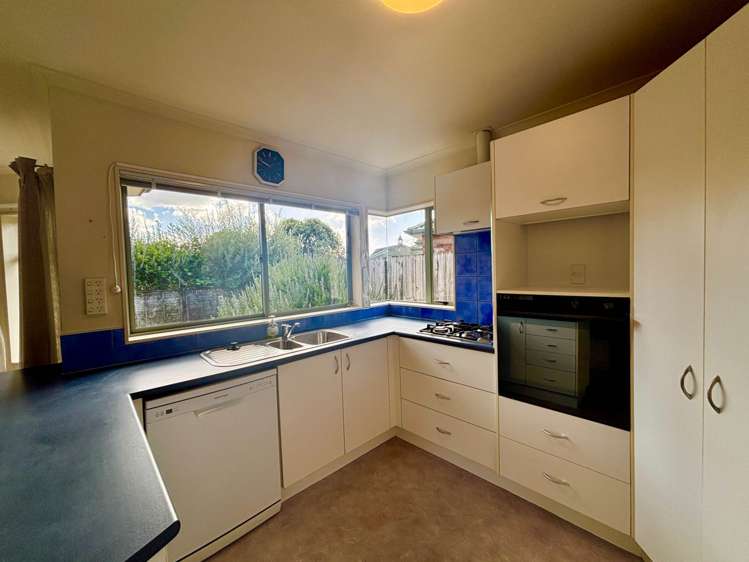 4 Francis Skinner Place Orewa_18