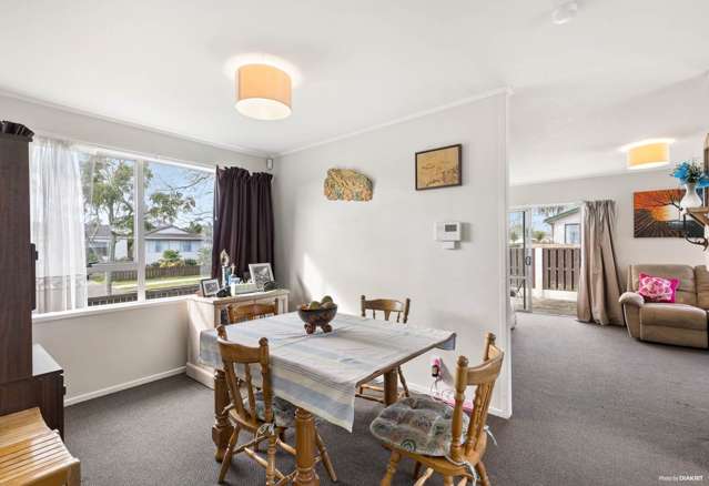 3 Adel Place Manurewa_3