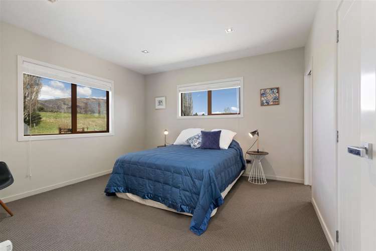 83b Black Peak Road Wanaka_46