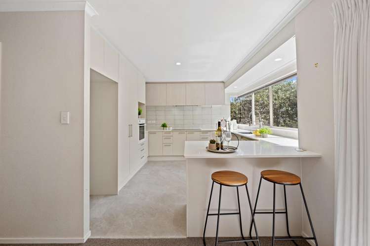 8 Landvale Court Browns Bay_9