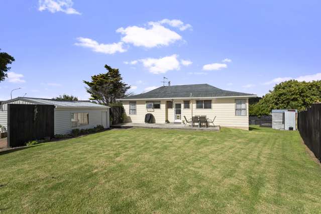 79 Solar Road Glen Eden_1