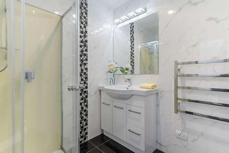 2 Crestview Rise Papakura_17