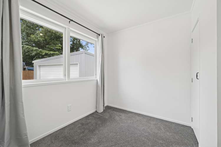 44 Joanne Crescent Pukehangi_7