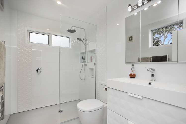 10 Amelia Place Beach Haven_13