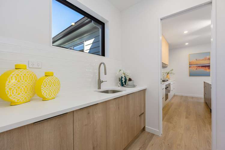 52 Tipu Crescent Milldale_6