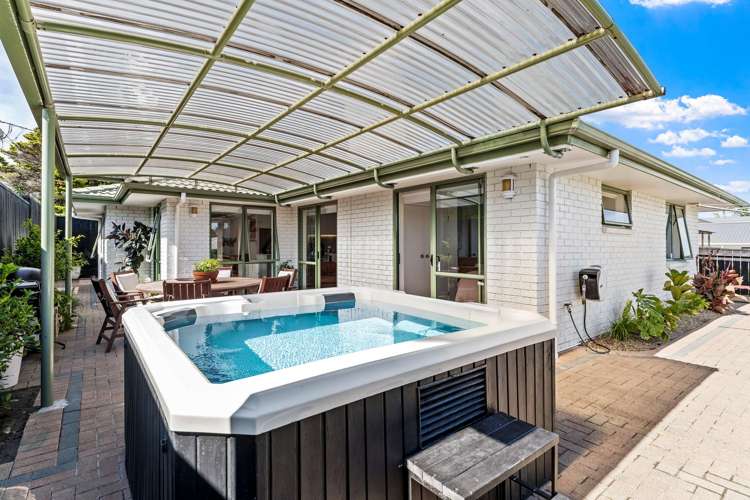 22a Zealandia Road_3