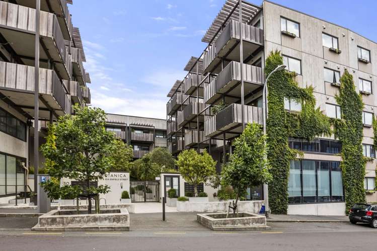 206/30 Enfield Street Mount Eden_12