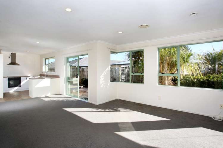 34 Ridgeway Road Pukekohe_3