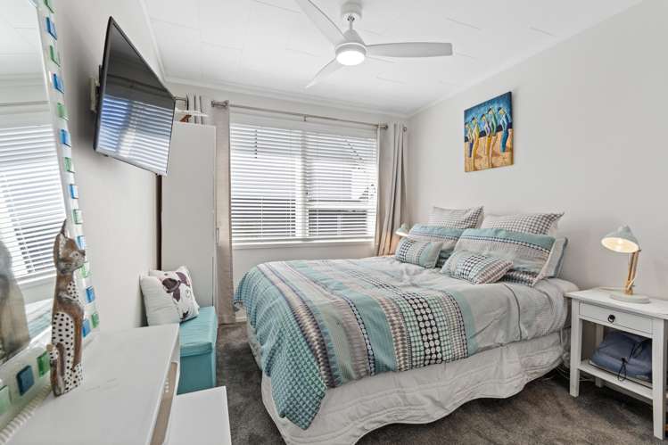 37a Hatton Road Orewa_16