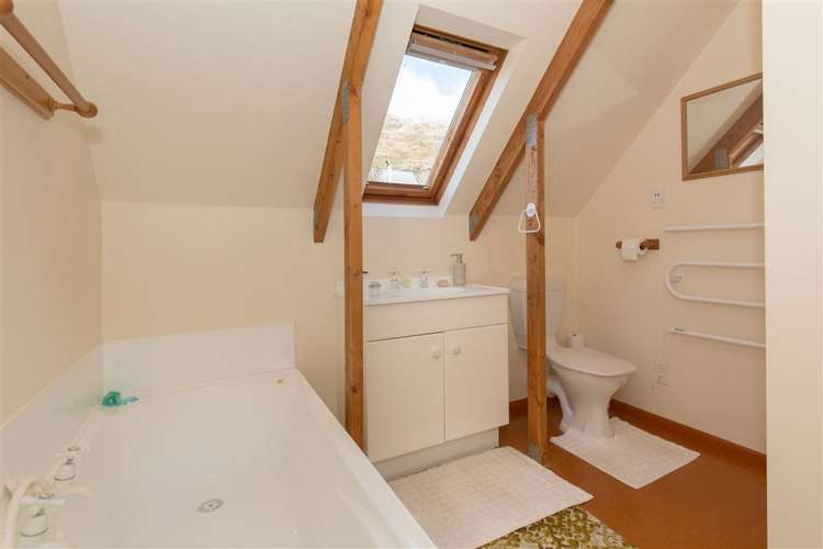 72b Bills Way Wanaka_11