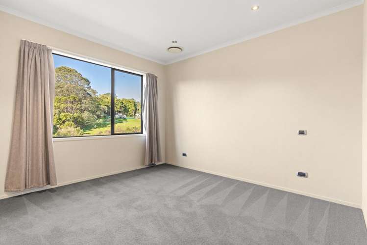 131 Foster Road Kumeu_23