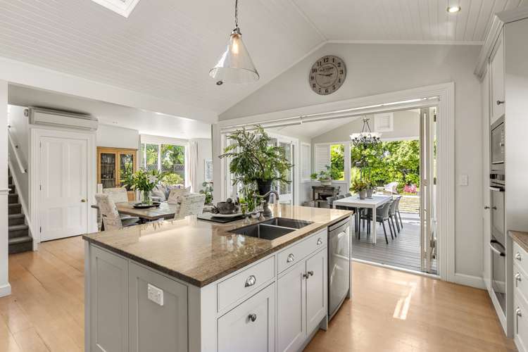 1 Eton Avenue Devonport_12