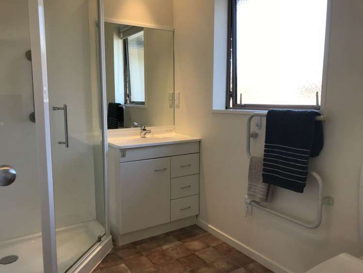 2/165 Highsted Road Casebrook_10