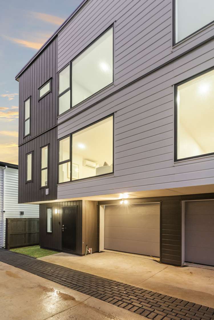 166A-166B Rathgar Road Henderson_1