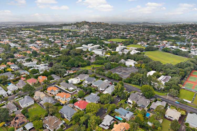 11 Cecil Road Epsom_41