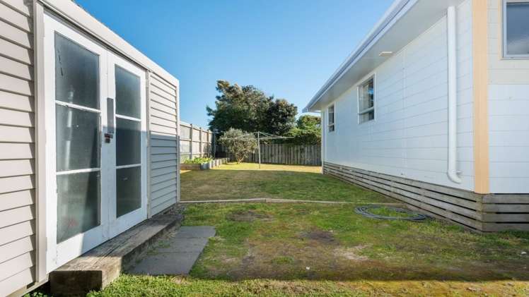 1/1240 Papamoa Beach Road Papamoa_15