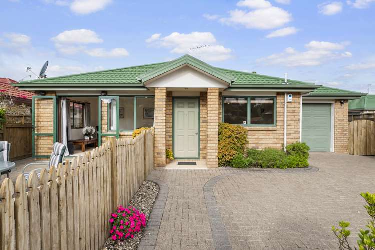 28 Red Hibiscus Road Stanmore Bay_15