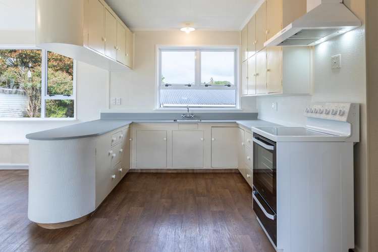 31 McCallum Street Dannevirke_6