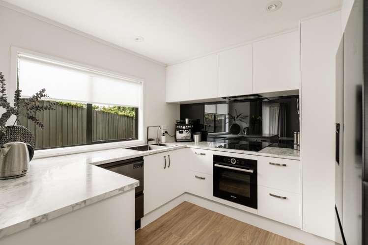 93 Maungatapu Road_3