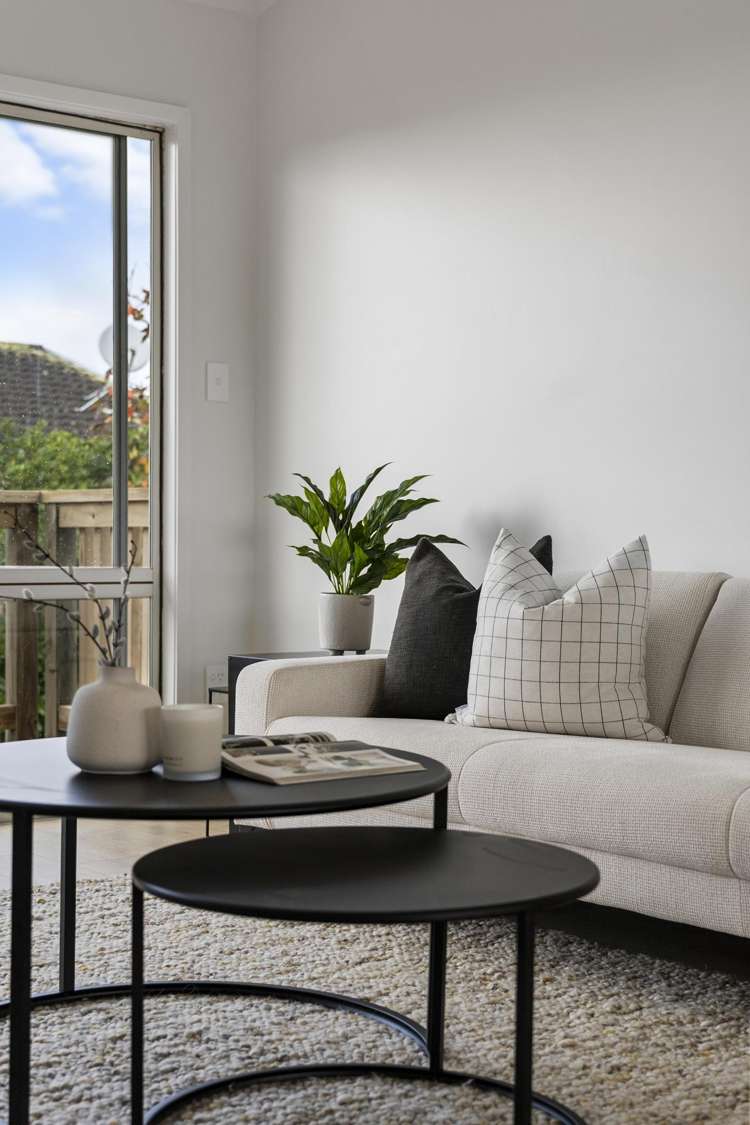 2/108 East Coast Road Forrest Hill_13