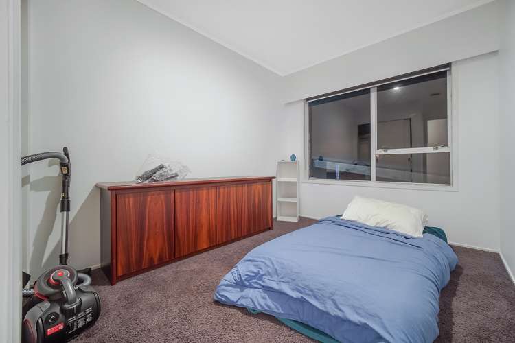 2/27 Ballater Place Highland Park_7