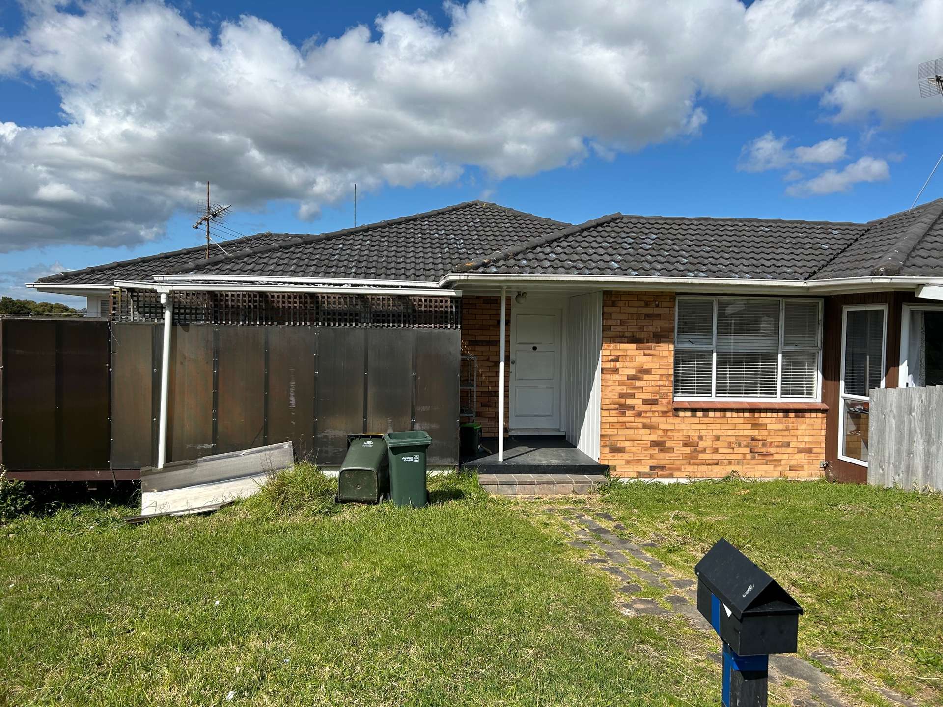 2 Ellesmere Crescent Pakuranga_0