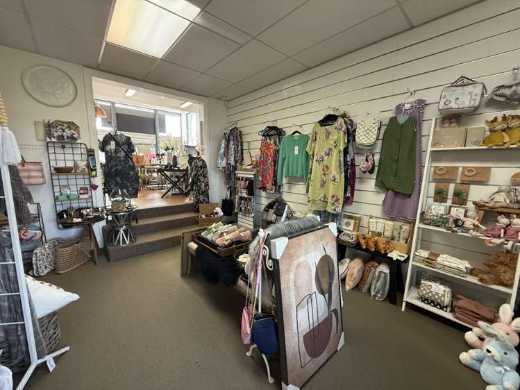 325 Main Road Kumeu_9