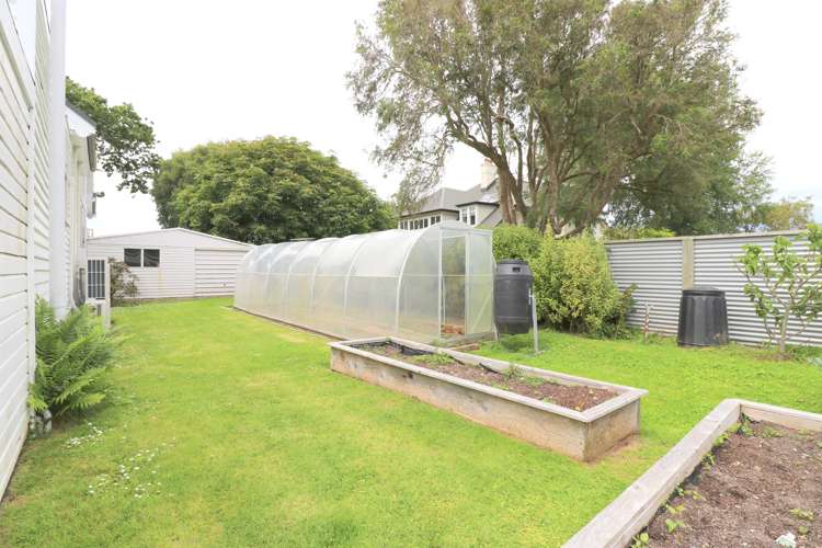 66 Russel Street Gladstone_30