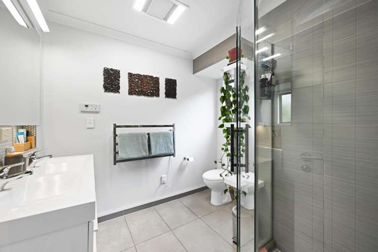 10 Cherie Close Rototuna_17