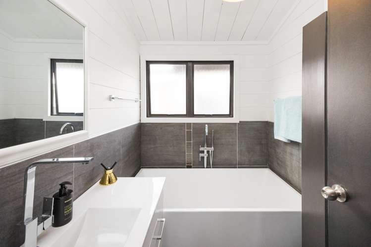5 Forbes Place Kelvin Grove_11