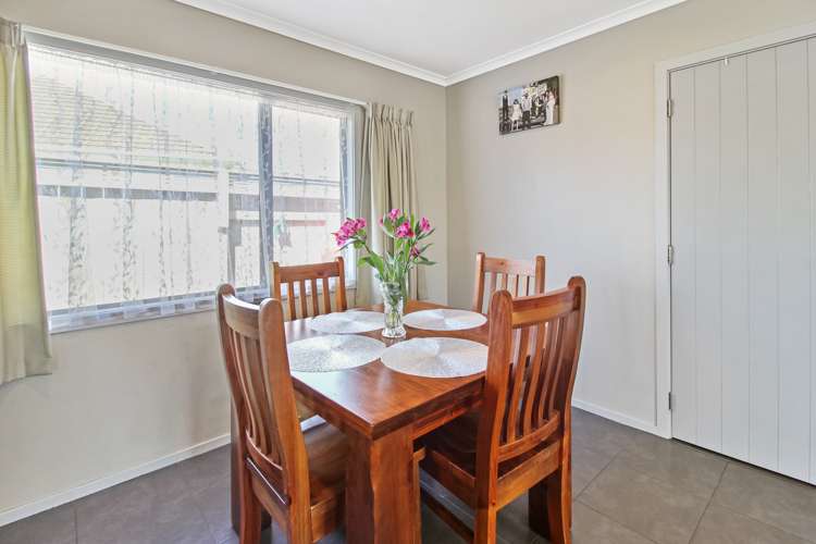 33 Clyde Crescent Roslyn_6