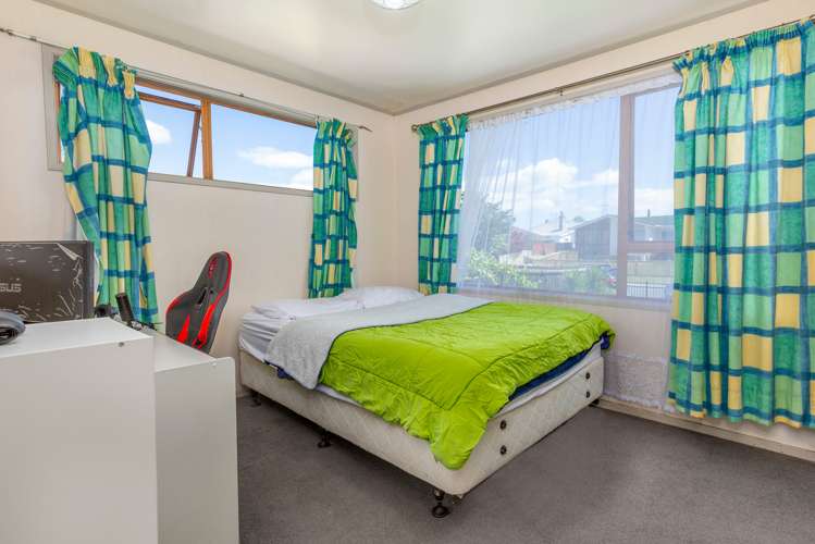 20 Heathdale Crescent Papakura_9