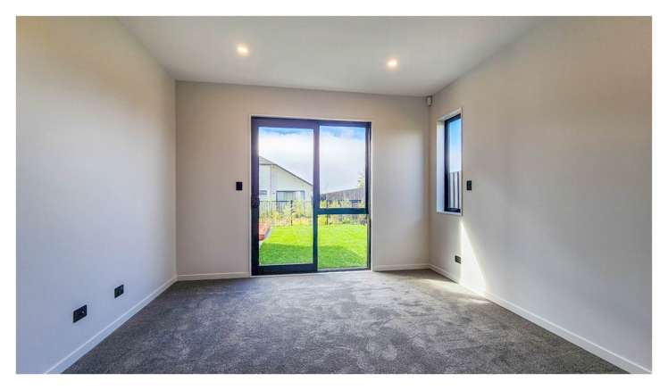 95 Parish Drive Wainui_21