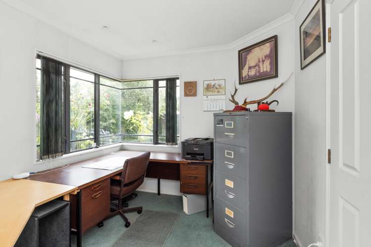 10 Cheval Place Taradale_15