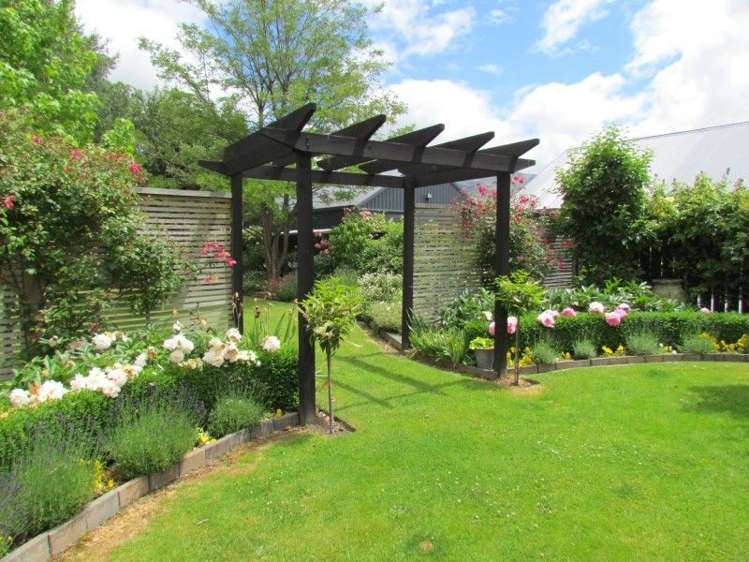 105 Shields Street Clyde_13