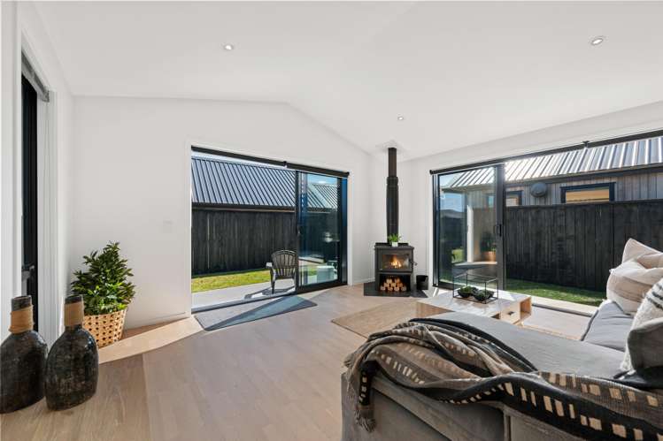 64 Howden Drive Jacks Point_10