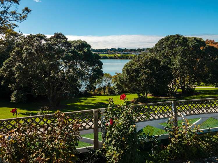 11 Riverside Drive Waiuku_1