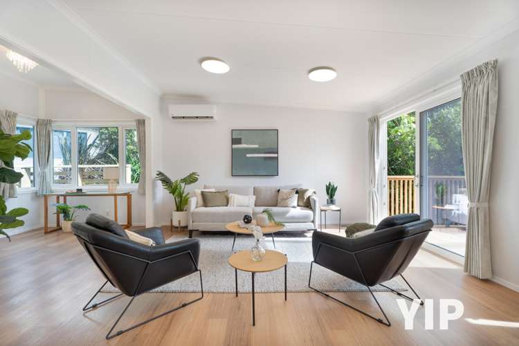 23 Padnell Crescent Paparangi_3