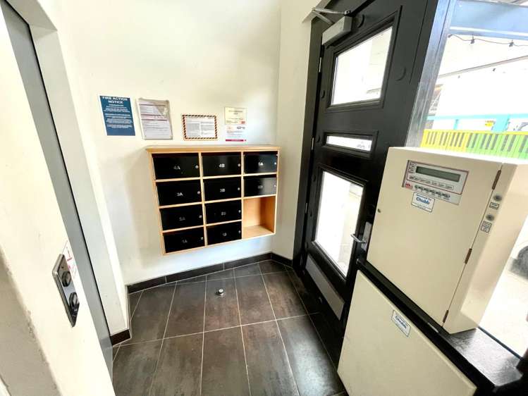 1b/124 Wakefield Street Te Aro_5