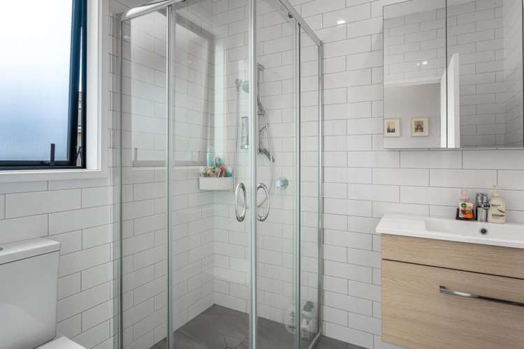 2/48 Wallace Road Papatoetoe_11