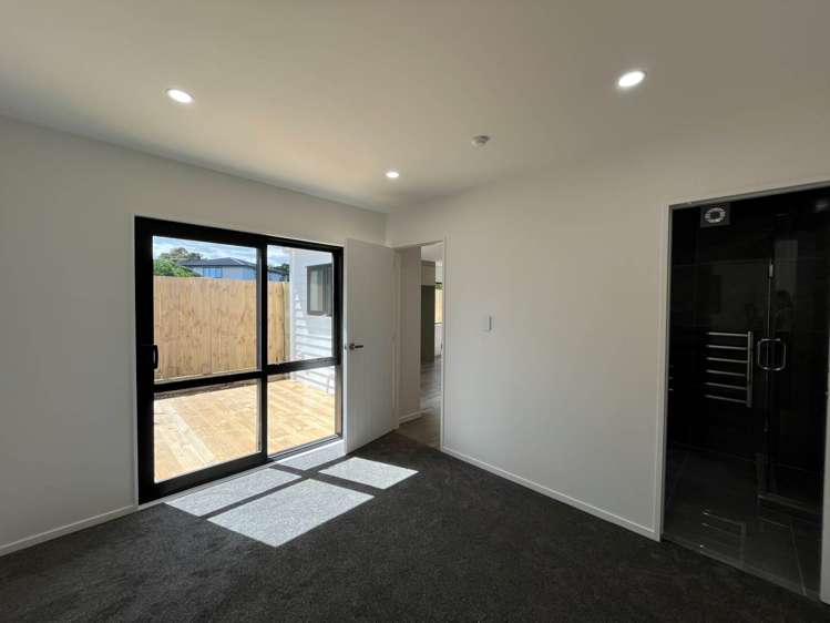 7F Chelburn Crescent Mangere East_5