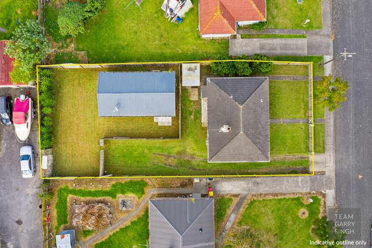 16 Clarkson Crescent Otara_13