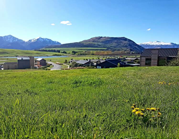 11 Soudley Court Jacks Point_3