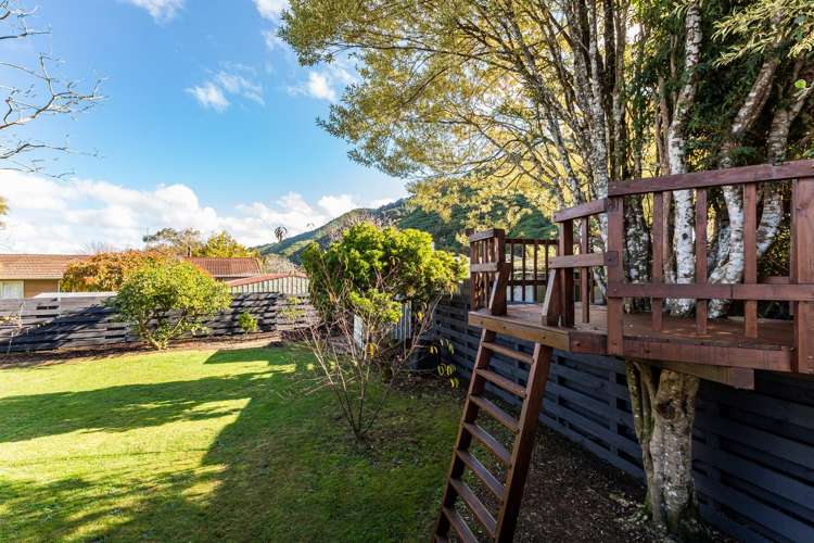 55 Larchmont Grove Totara Park_14