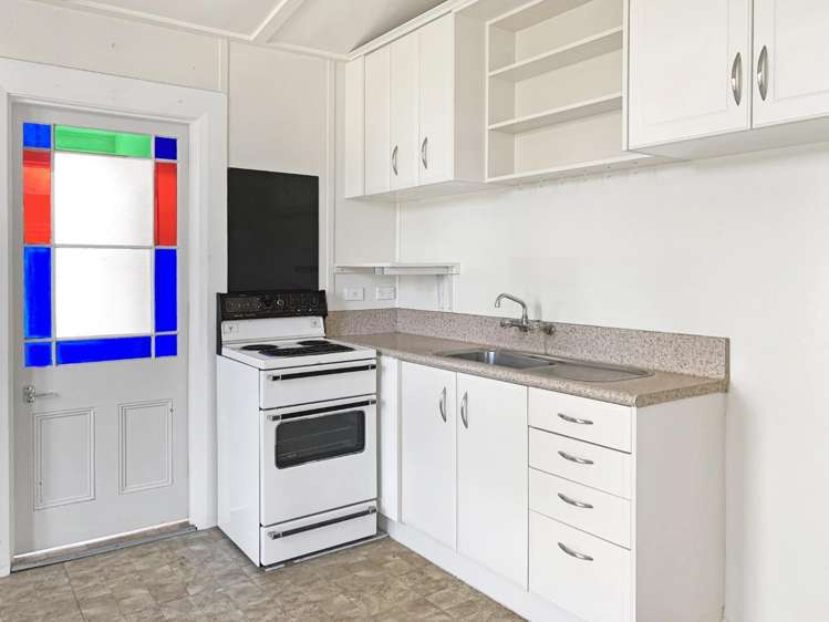 2/17 Queens road 1052_1