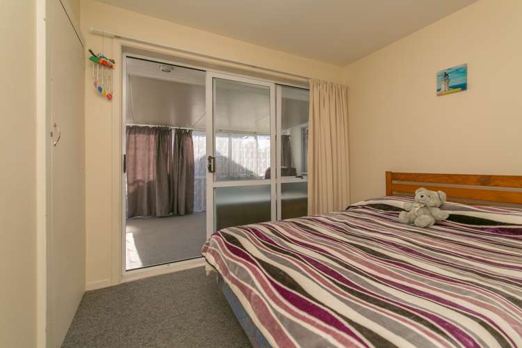 41 Rowan Avenue Aranui_6