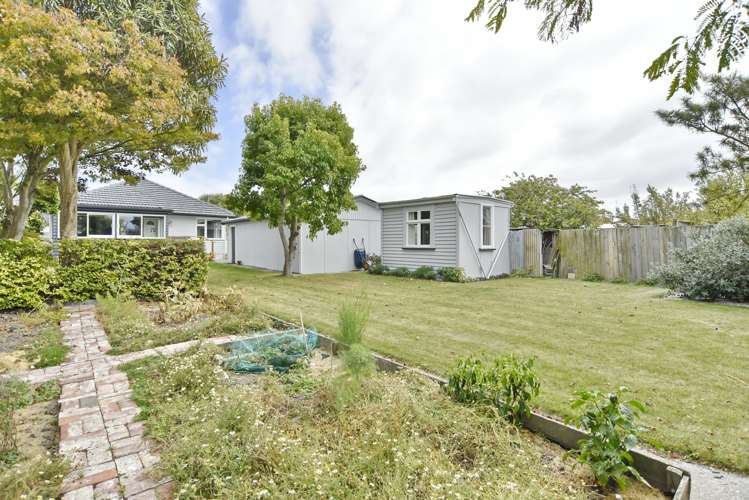 210 Avonhead Road Avonhead_22