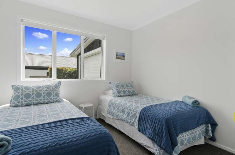 47 Laly Haddon Place Matakana_14