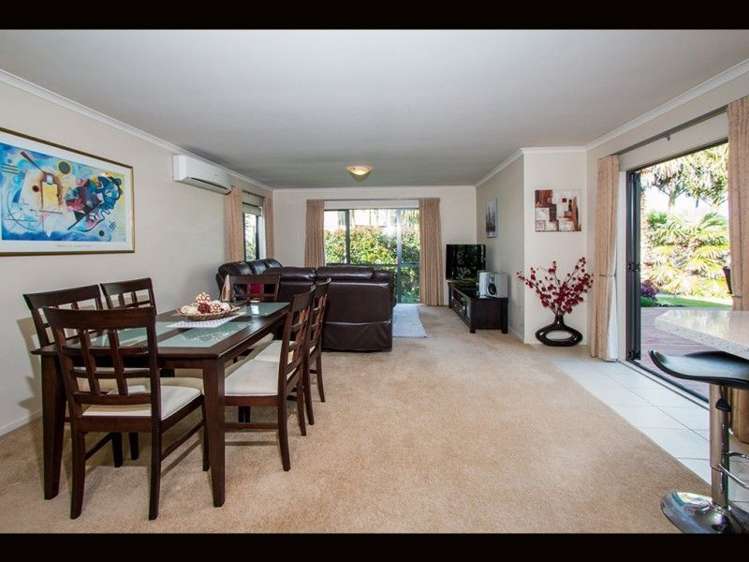 14 Siena Place Te Atatu Peninsula_6