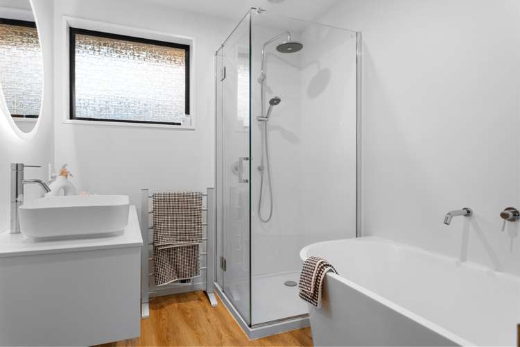 12 Mervyn Drive Avondale_13